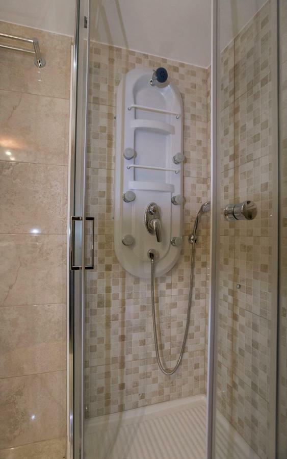 Spacious & Convenient Place Near Acropolis Museum By Ghh Athen Eksteriør billede